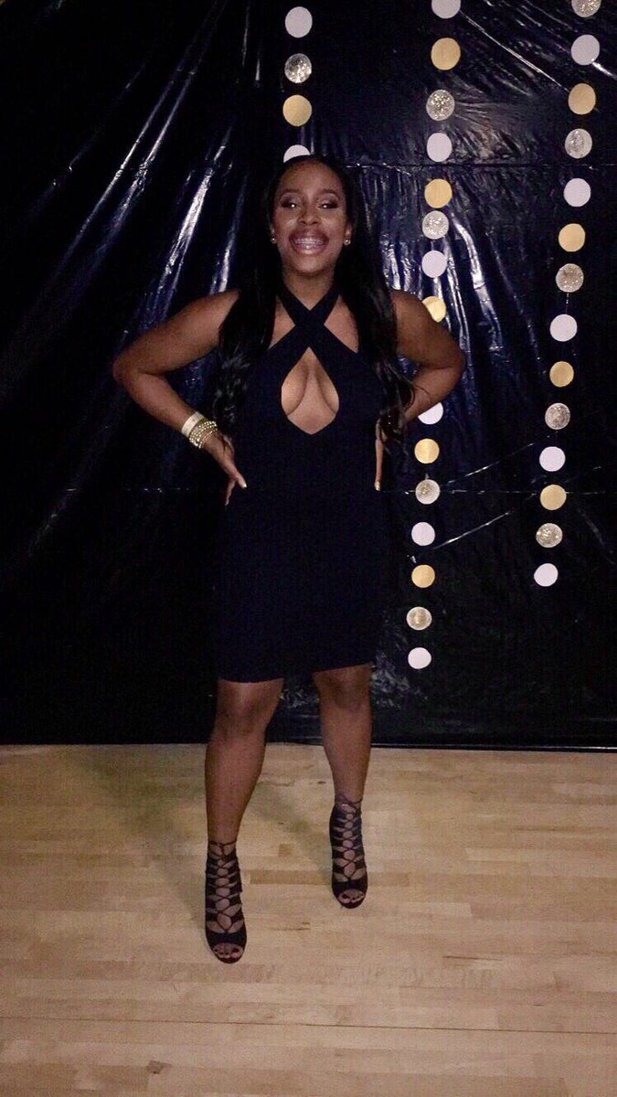 Destaaa17's tweet image. Hoco✨