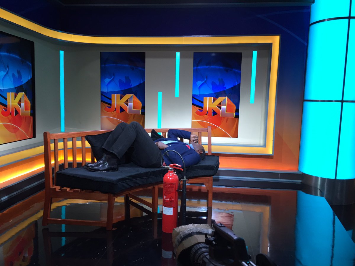 KoinangeJeff's tweet photo. LIVE on #CitizenExtra with @OfficialJMbugua!!! Oh MY!!

@citizentvkenya @xtiandela

See you TONIGHT!! #JeffKoinangeLIVE https://t.co/tHtVdv78V6