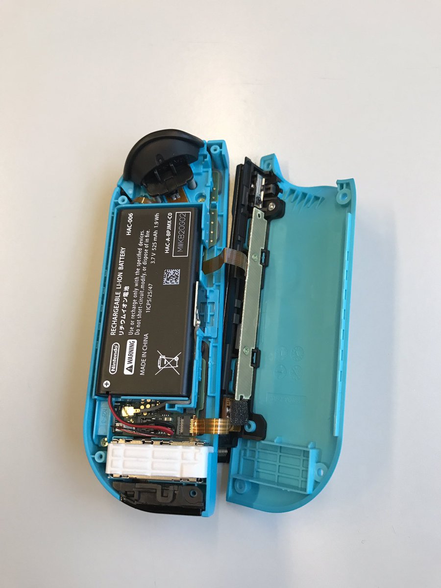 ニンテンドースイッチ速報 相互フォロー ジョイコンを分解てみたわ ちなみに無線充電でジョイコン充電する感じになってるわ ニンテンドースイッチ Nintendo Switch Nintendo 任天堂 T Co Nwwo0fri2n Twitter