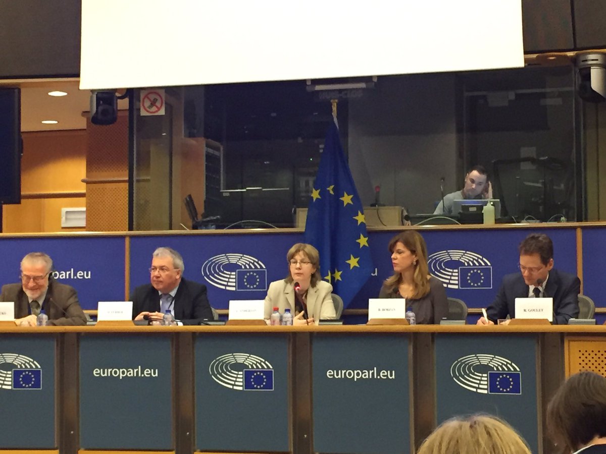 <a href="/PostEurop/">PostEurop</a> today in <a href="/Europarl_EN/">European Parliament</a> special event on #e-commerce cross-border parcel delivery org. by @LucyAndersonMEP.@DSMeu <a href="/Deliver4Europe/">Deliver4Europe</a>