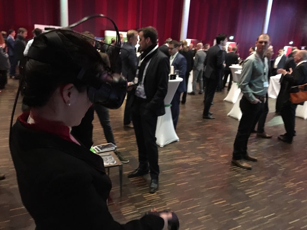 KatrinJYuan's tweet photo. Had some awesome time at #Dresummit 2017 long live Digital Real Estate 😎 https://t.co/Tmw8m4cwFC