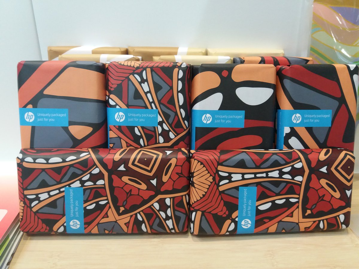 juliaecole's tweet photo. #uniquechocolate #HPMosaic @HPGraphicArts @hpindigo @EasyfairsPACK come and see G27 https://t.co/hPm1ykkud1