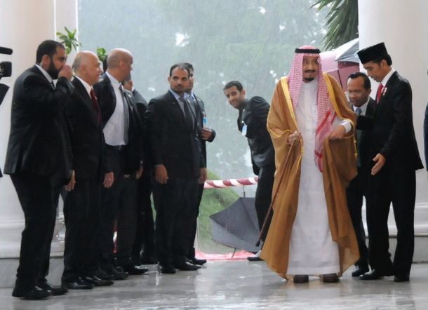 Kenapa Raja Arab Saudi Baru ke Indonesia Setelah 47 Tahun? dlvr.it/NW1Nc0