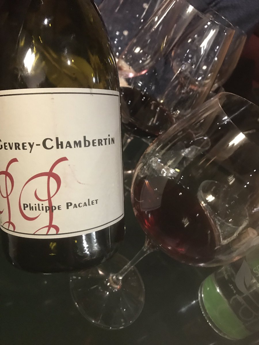Elegant, deep and complex Gevrey 2009 from Pacalet, taste at #Barcelona wine bar Gresca with great friends! #ChartierBarcelona