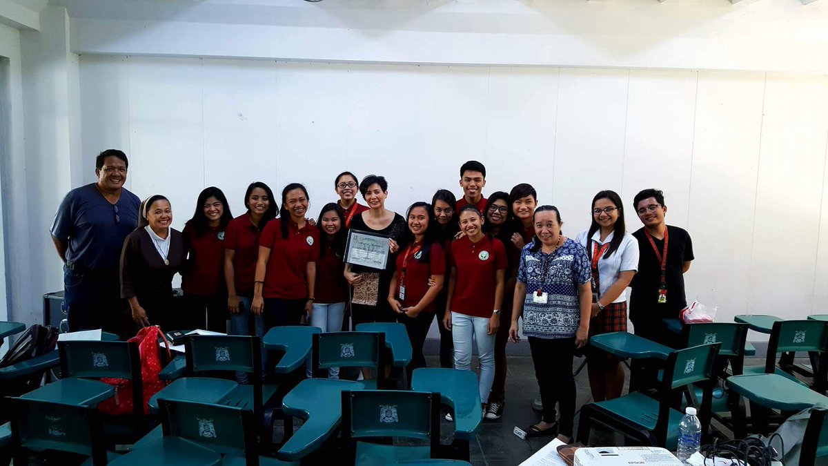 psychecell's tweet photo. Alternative Class of Psyche Cell with Dr. Lisa Gayoles as the speaker. Thanks to everyone who attended!  😍😁 #Attraction #UWeek2017 https://t.co/GrsKO3a9Dh
