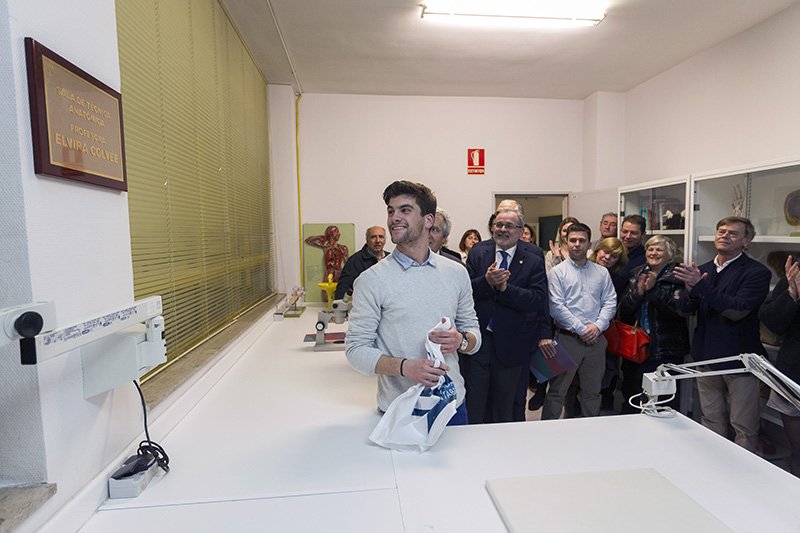 unican's tweet photo. La Sala de Técnica Anatómica de Medicina ya es Profesora Elvira Colvée en reconocimiento a su impecable trayectoria https://t.co/YQElruzJEc https://t.co/PIm56hB1XJ