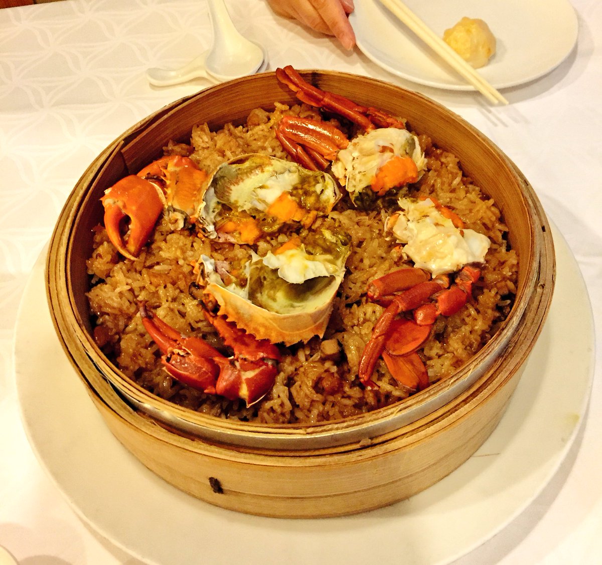 些事 台湾二日目 今日のご飯 朝 ホテルのビュッフェ 昼 小籠包 ピータン豆腐 豆魚 夜 カニおこわ イカすり身団子 ハマグリのスープ 同行者は高菜とガツのスープ 杏仁豆腐 スイカジュース サービスのきな粉餅 些事 台湾二日目 今日のご飯 朝 ホテルのビュッフェ 昼 小籠包 ピータン豆腐 豆魚 夜 カニおこわ イカすり身団子 ハマグリのスープ 同行者は高菜とガツのスープ 杏仁豆腐 スイカジュース サービスのきな粉餅