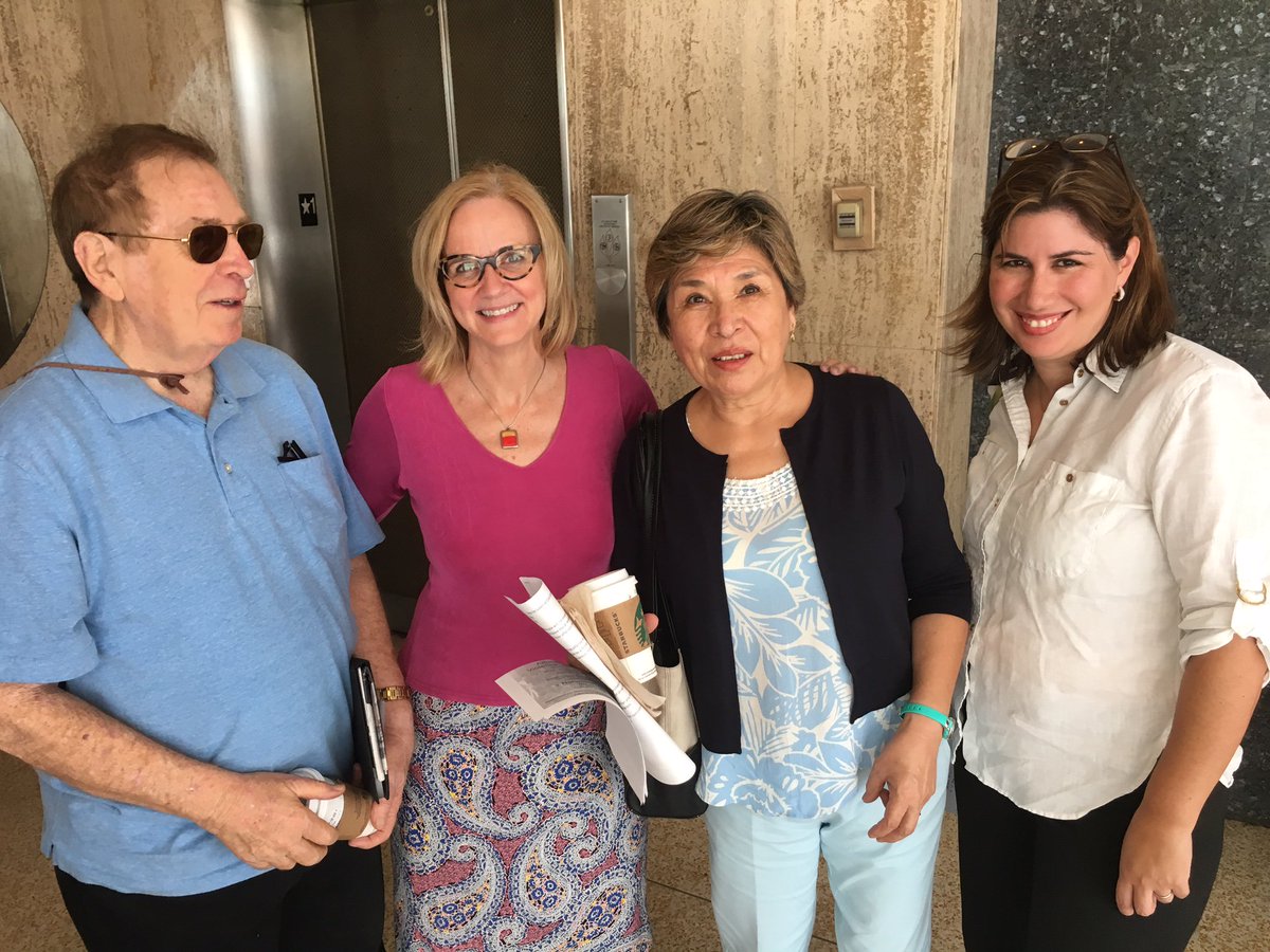 PACTMiami's tweet photo. #PACTMiami Members from District 113 meet with Rep.@david4florida - Proud of his support for all kids in FL having access to #CivilCitations https://t.co/w4k6R9309m