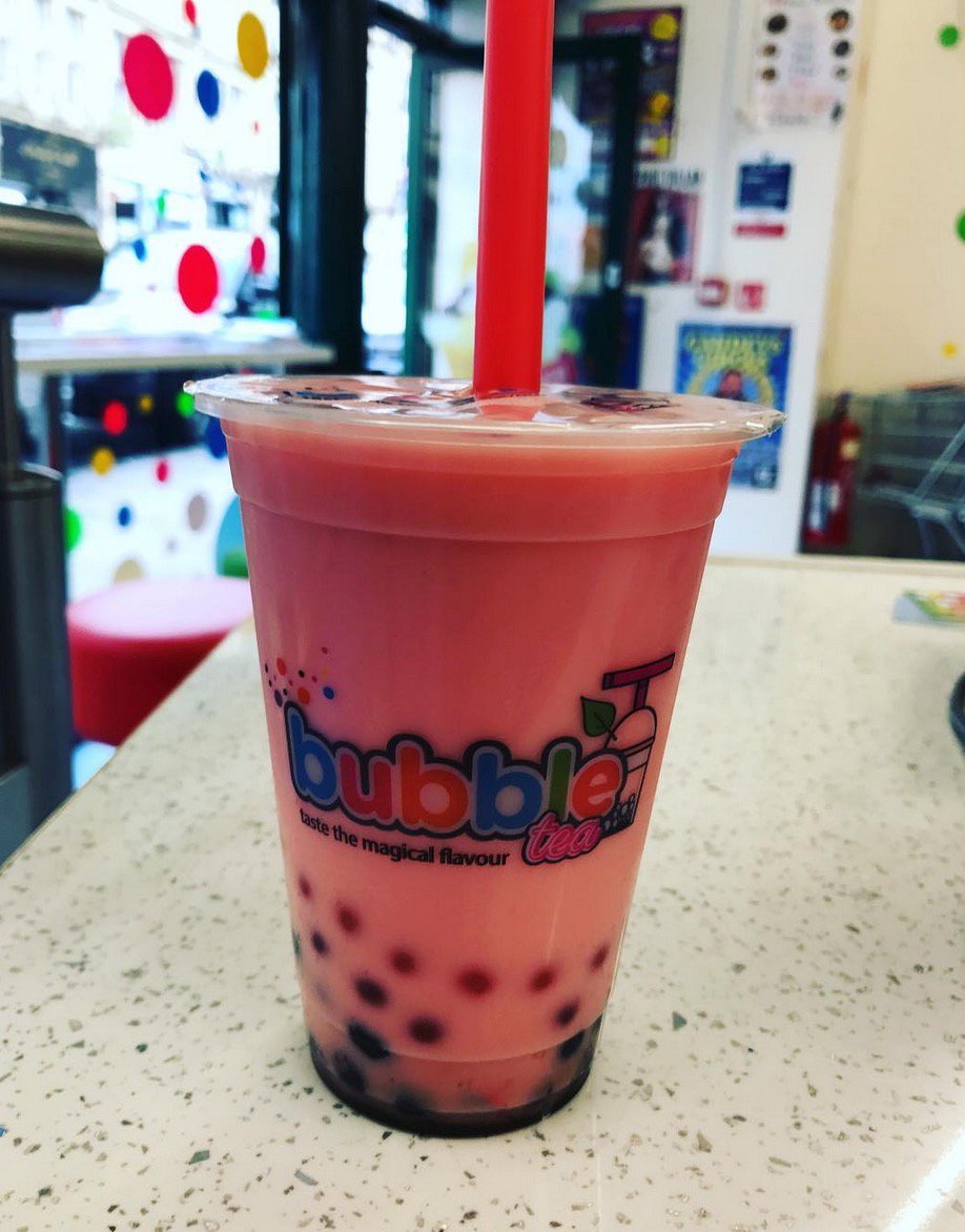 BubbleTeaLeeds's tweet photo. Love strawberries? You'd love Strawberry Bubble Tea! Why not try one out today? https://t.co/RkDsPlDC5A