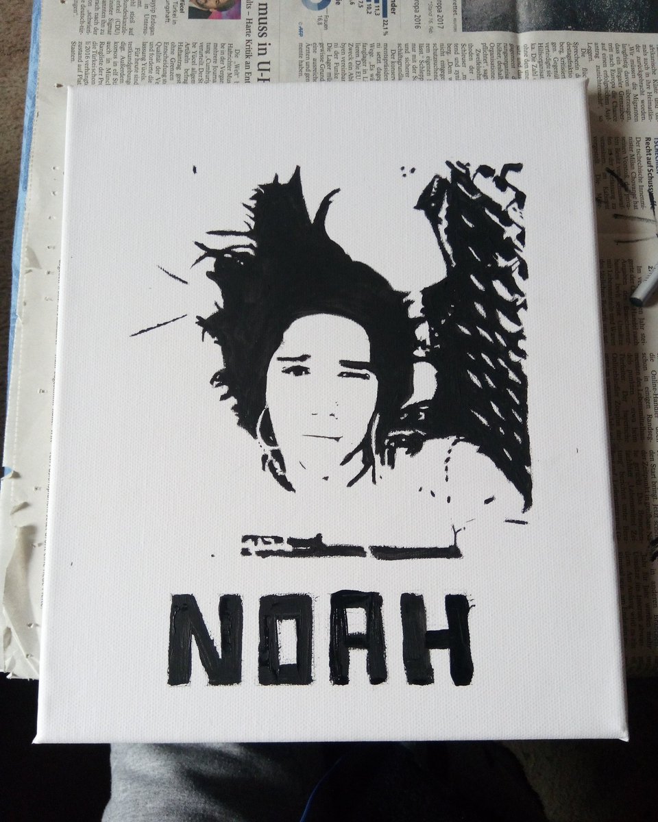 StrongWolve's tweet photo. Bleistift war mir zu langweilig,weshalb ich @Halbzwilling nochmal mit Acrylfarbe gemalt habe 😊 https://t.co/afah9wKHso