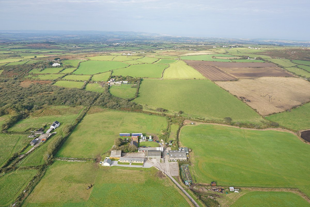 ViewLoveLive's tweet photo. View this spacious barn conversion in stunning 3D!: https://t.co/apukc7D8FH 3 bed, large living areas and immaculately presented. £395,000 https://t.co/NjLhUOXRBZ