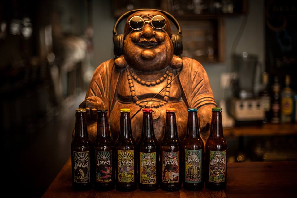 JarvaBrewingCo's tweet photo. Y llegó el 2017, año en que el buda trae momentos presentes y Jarva para todos.. https://t.co/ZNiOU0ST7o