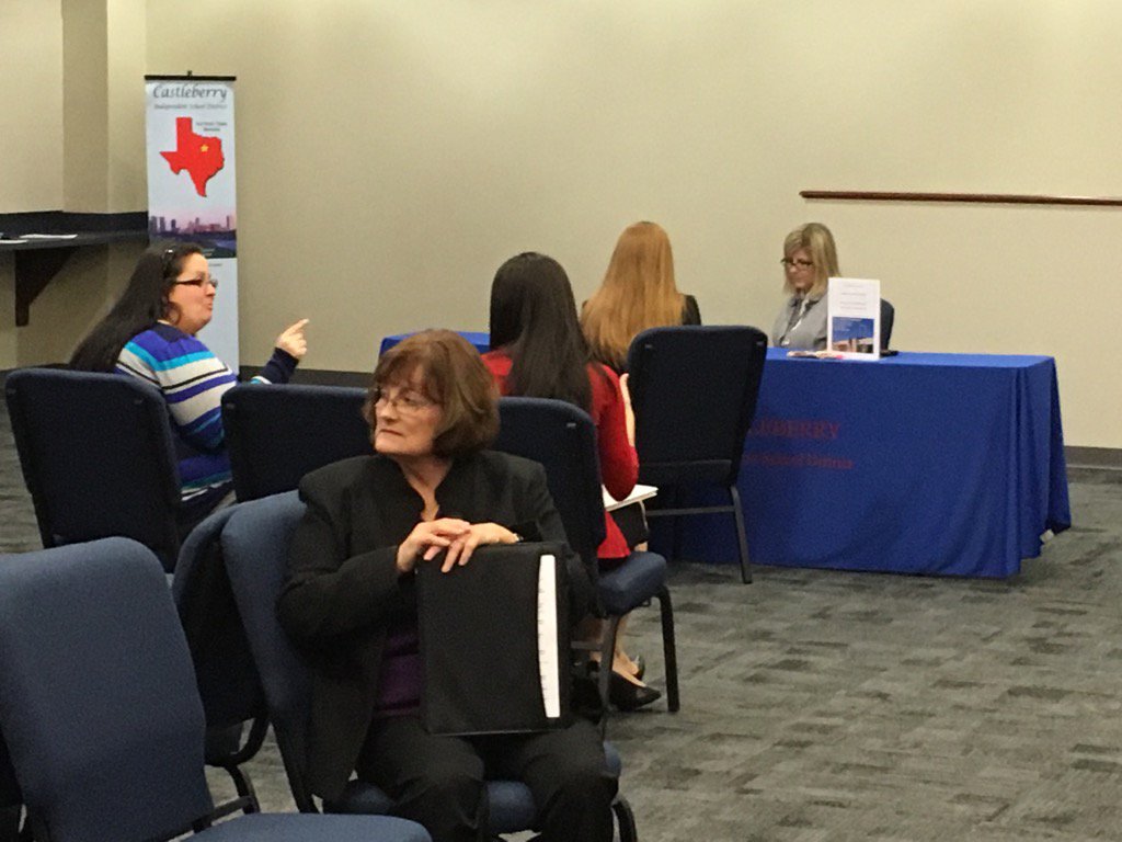 GenaroM1's tweet photo. #castleberryisd Ms Turner interviews candidates https://t.co/WFQFnj8kfr
