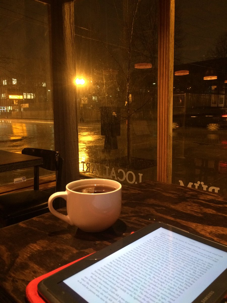liminoidmag's tweet photo. Hiding from the rain with Can Xue's FRONTIER, out in English this month from @open_letter. Review coming soon! https://t.co/aTYxqV55sd