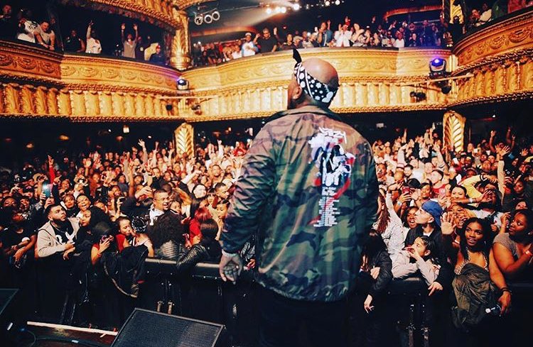 Jeezy's tweet photo. Last night was Mad Real! #TD3Tour sold out in Chicago! ⛄️#TD3 https://t.co/7GlO2rrPBr