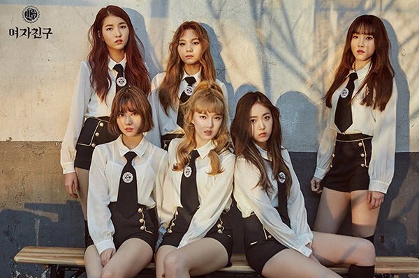 yuujuzth's tweet photo. Pretty outfit, pretty us! 💕
#여자친구 #GFRIEND #The_Awakening #Knight_Ver https://t.co/GkKTL3IzdH