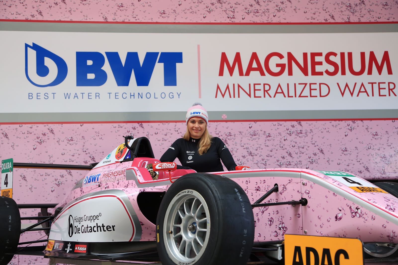 C517yYaWMAIdL0p.jpg:large