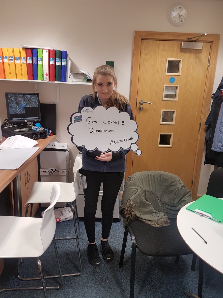 jojo_tripod's tweet photo. Amy @footstepsfamily Stratford is very close to achieving her #CareerGoals #NAW2017 @Lifetime_EY https://t.co/RwvG6goI1e