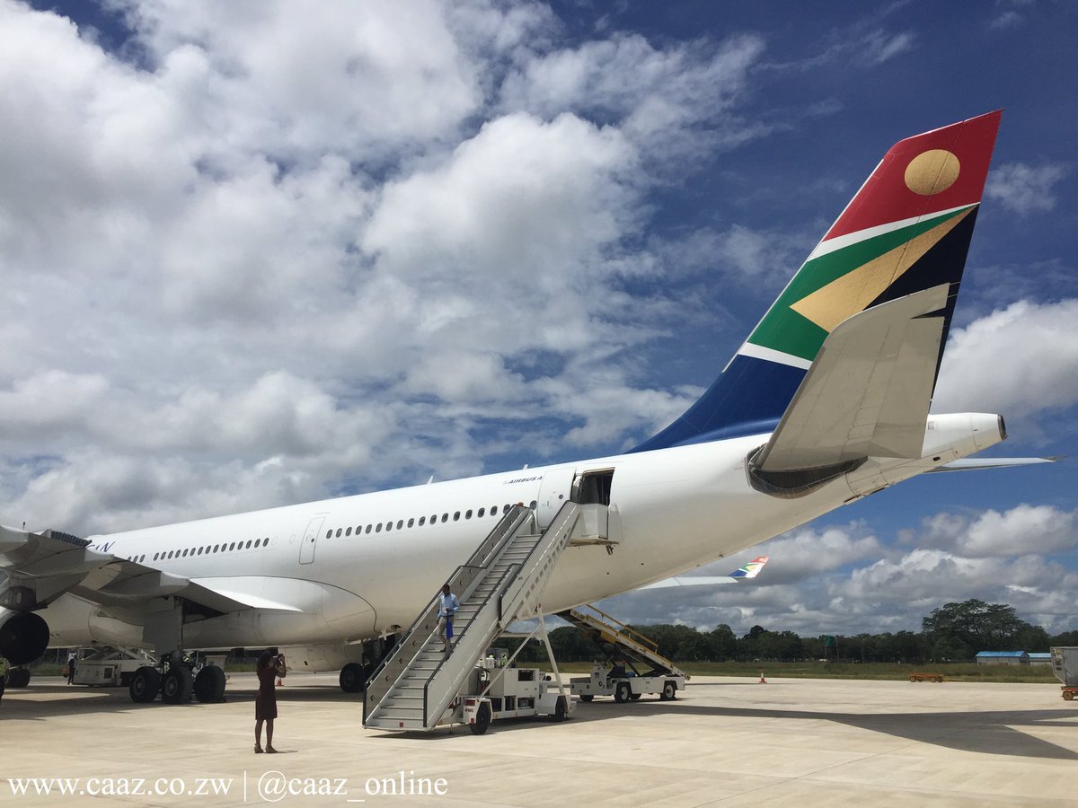 caaz_online's tweet photo. @flysaa #airbus #A330 parks at #NewVictoriaFallsIntApt #GameChanger #WideBodied https://t.co/9EI0VaEv6f