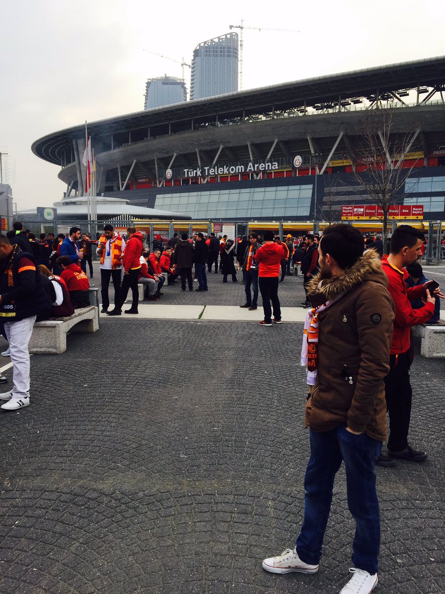 Birini bulmak kolaydır. Önemli olan birbirini bulabilmek ❣️

#aşk