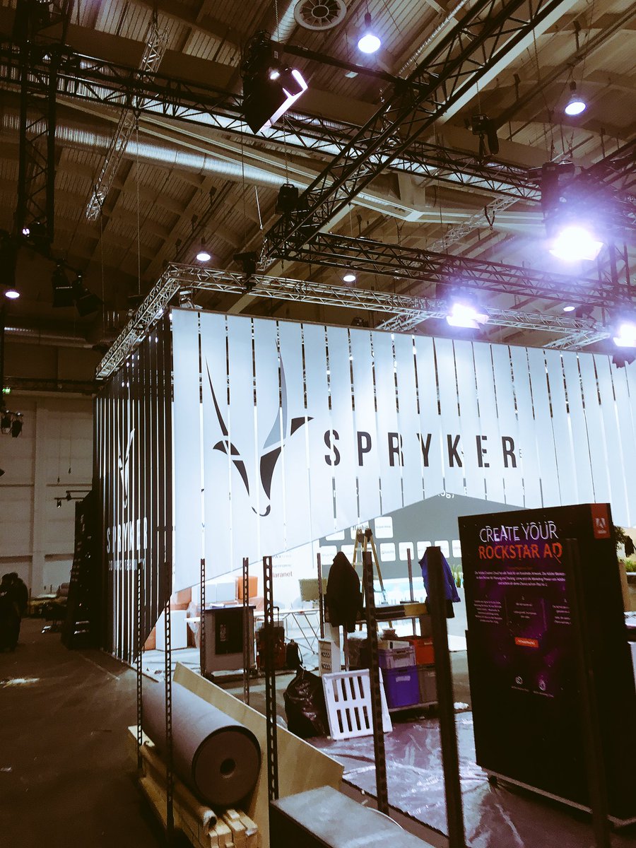 _Ivan_Peric's tweet photo. Getting ready for the next couple of days! #OMR17 #sprysys https://t.co/CKdubc4QoR