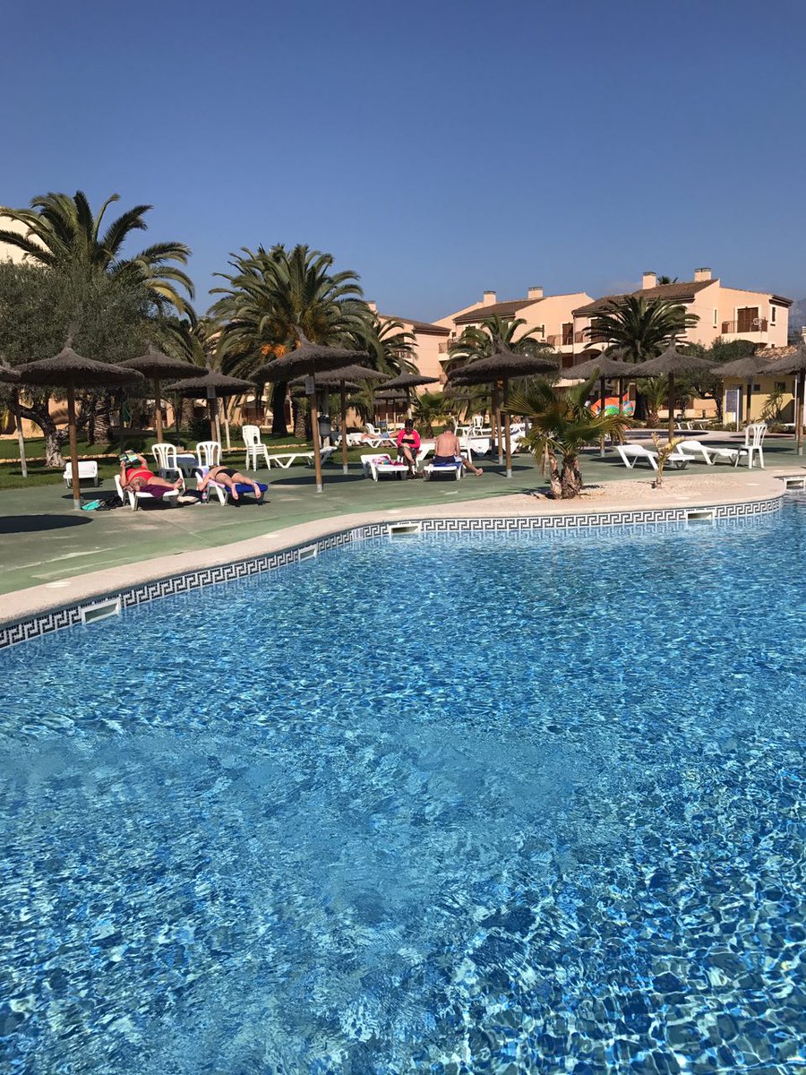 AlbirGarden's tweet image. Por los pequeños placeres de la vida!!!☀️🌴
For those small pleasures of live!!! ☀️🌴
#AlbirGardenResort #BikeResort