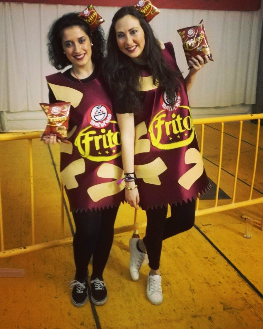 sonia5293's tweet photo. @doritosES  @LaysESP @PepsiCo_Iberia Nosotras también nos lo merecemos! Somos un grupo muy majooo!!!! https://t.co/qafBdsWRfy