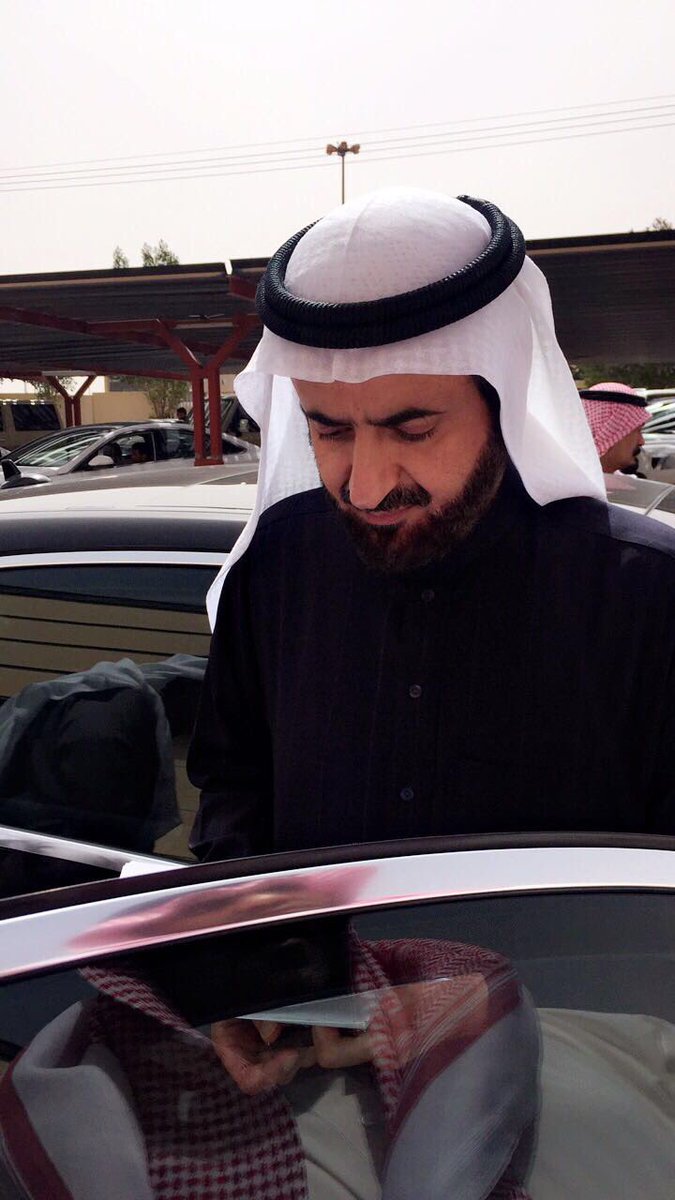 بعد زيارة وزير الصحة .. وكيل وزارة الصحة للشئون الهندسية يزور مشروع مستشفى #حوطة_سدير المتعثر صباح امس وأطلع على المعوقات 
نفع الله بهم