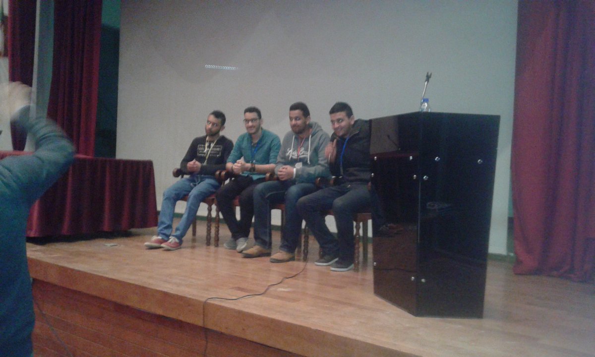 OkbaLeftHanded's tweet photo. #UConf2 afternoon session panel https://t.co/KwnDDlBvG1