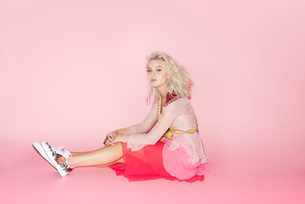 YES!! <a href="/zaralarsson/">Zara Larsson</a> er bekreftet til <a href="/Palmesus/">Palmesus</a> <3 <3. Les mer -> nrj.no/60-sekunder-me…
