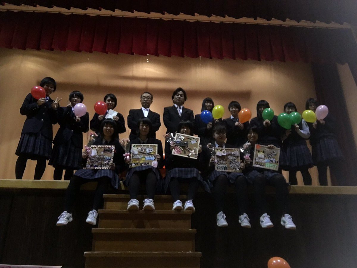 Paru_k_12's tweet photo. 無事に卒業しました🌸
高校3年間通してやおいたと関わってくれた方々ありがとうございました！ https://t.co/R5JnH37vDB