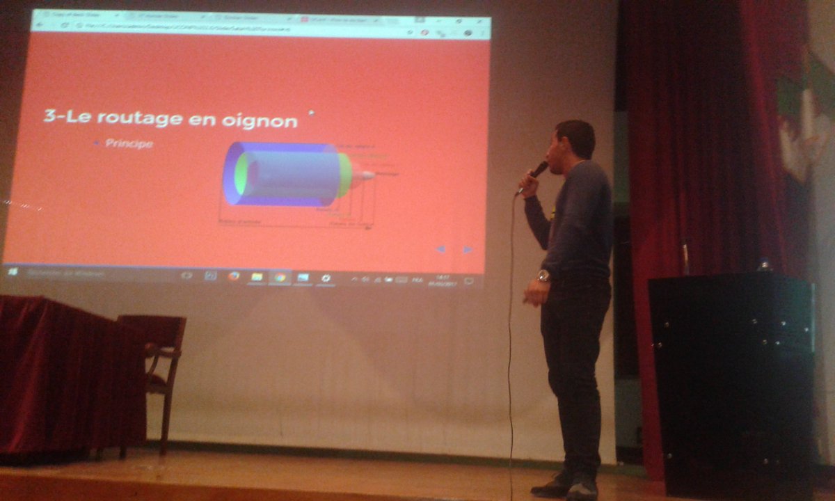 OkbaLeftHanded's tweet photo. #UConf2 Salah Eddine Belmiloud introducing #TOR routing https://t.co/4ciCI77lng