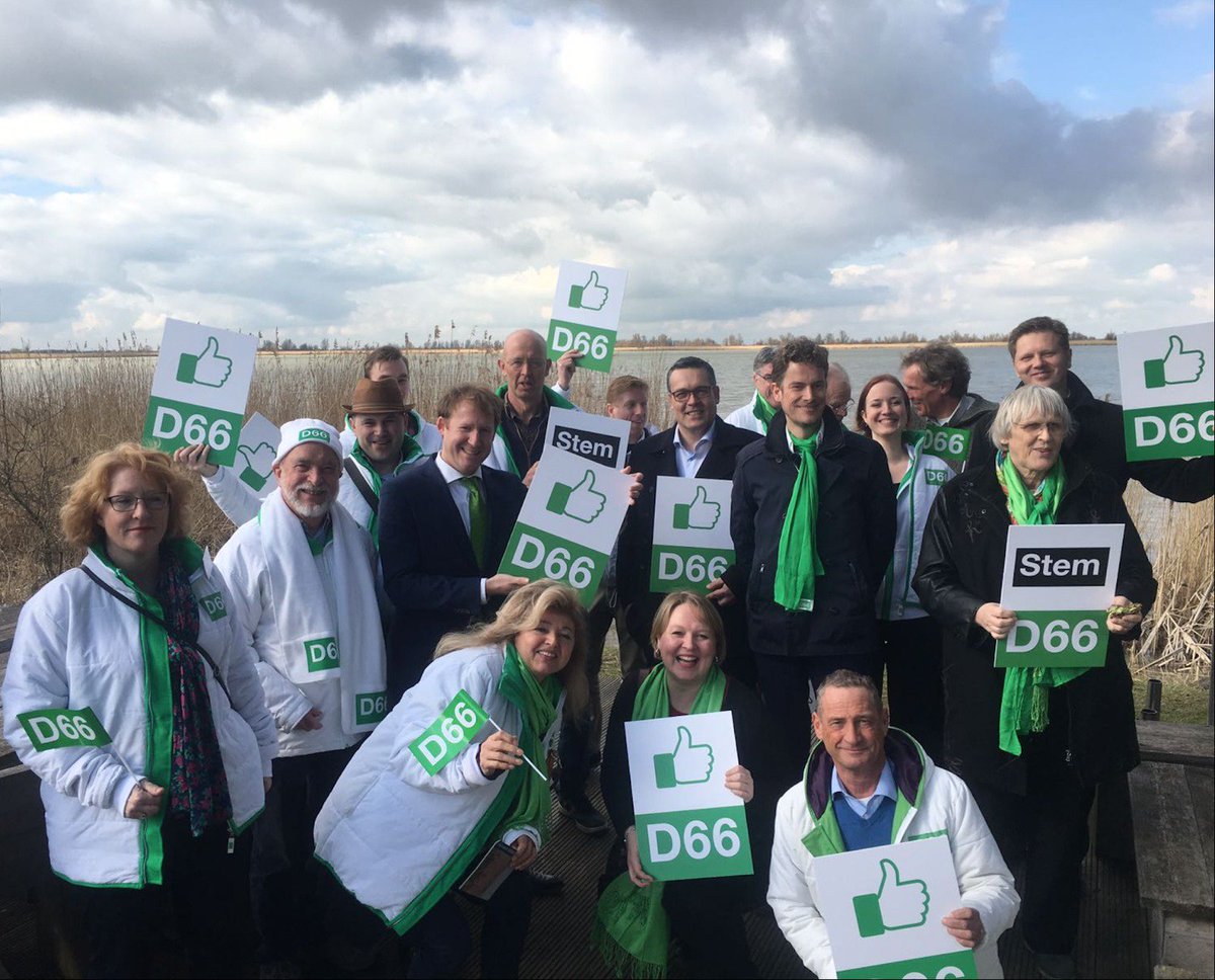 D66's tweet photo. Even lekker uitwaaien op de Oostvaardersplassen tijdens de #D66bustour! 🌳 Voor meer updates ➡ https://t.co/YMRWMk6GtH #StemD66 https://t.co/AqQRi3lvif