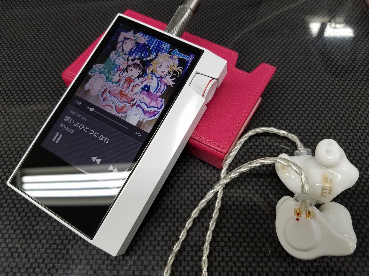 アユートの営業s Audio担当 على تويتر あとは明日にしてもう帰ります Ak70 Mirage White Fitear Aya Snow Ccn ラブライブサンシャイン Lovelive Sunshine