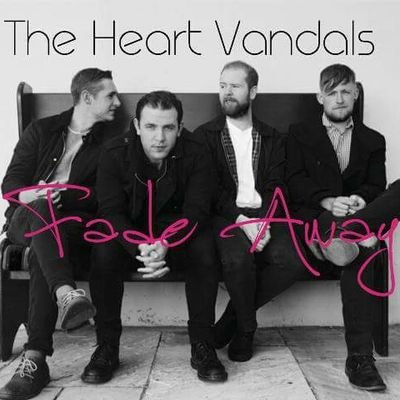 Tonight on <a href="/TheNoisyPlug/">The Noisy Plug #TNPPOD</a>  9pm! LIVE in Studio with <a href="/GypsiesOTA/">GypsiesOnTheAutobahn</a> and on the Phone with <a href="/TheHeartVandals/">The Heart Vandals</a>  &amp; More #PlayIrish #LoveIrish