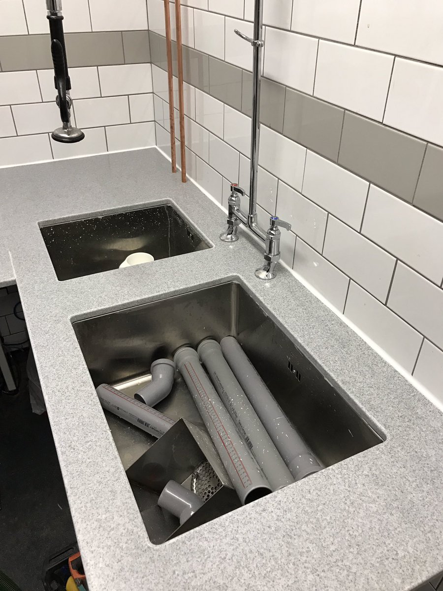 ThePlaceLeeds's tweet photo. Nice big pot wash sink installed getting the kitchen ready for food #startingnextweek #yumyum ;-) https://t.co/htHfo9zpu3