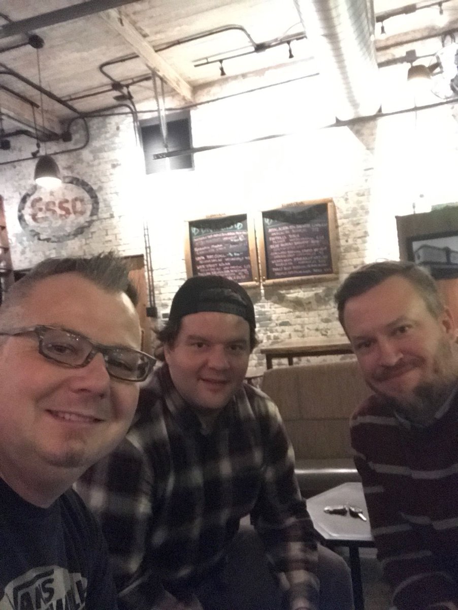 LibertyCNetwork's tweet photo. Relationships are one of the greatest "PERKS" of @LibertyCNetwork @winstonrevo @tobyward00 @chrisrhody #networkoffriends https://t.co/3rNEFbf6Jz
