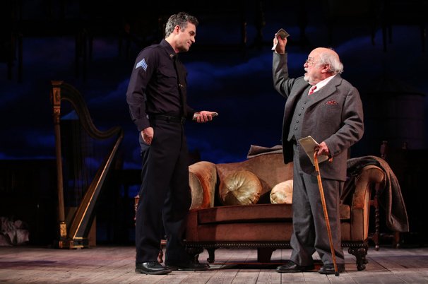 broadwaycom's tweet photo. Get your first look at Arthur Miller's THE PRICE starring Mark Ruffalo &amp; more: https://t.co/I05a8bzxy3 https://t.co/s8ozLpQxpe