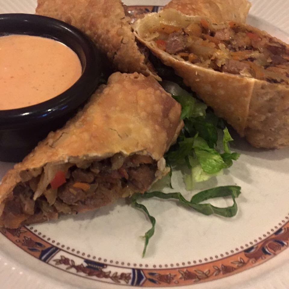 RavenswoodQ's tweet photo. Special: $4 Brisket Eggrolls https://t.co/oV2EfVMlPw