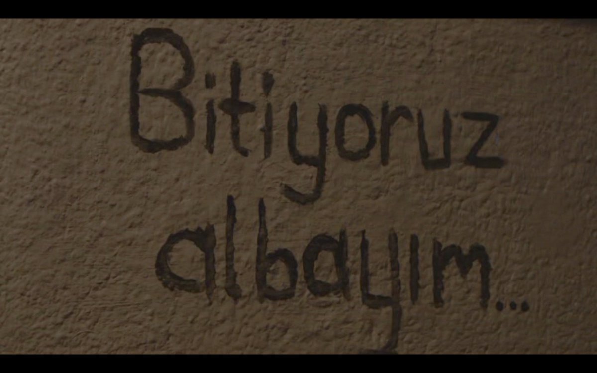 Bitiyoruz Albayım!

#PoyrazKarayelVeda

#LimonSunar