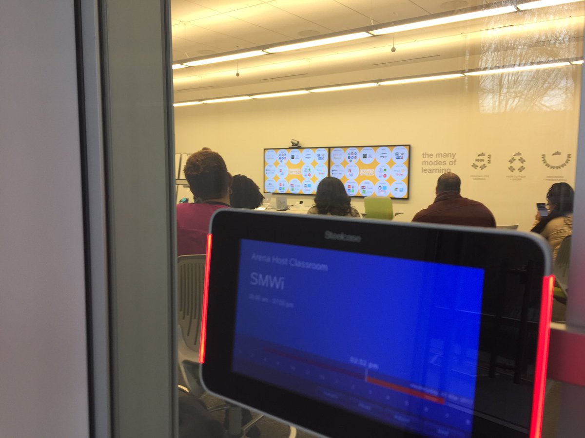 MarkHenryMedia's tweet photo. How do you tell a social story with traditional assets Stephanie Wierwille shows us how. #SMWIATL https://t.co/ooMy0m6ZtD