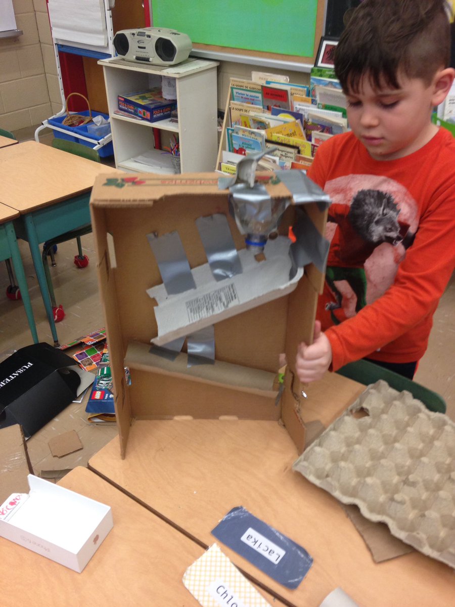 TDSB_Lulham's tweet photo. Marble mazes day 1 #STEM #recycledmaterials #grade3 #science #TDSB https://t.co/Atlf2DBqE2
