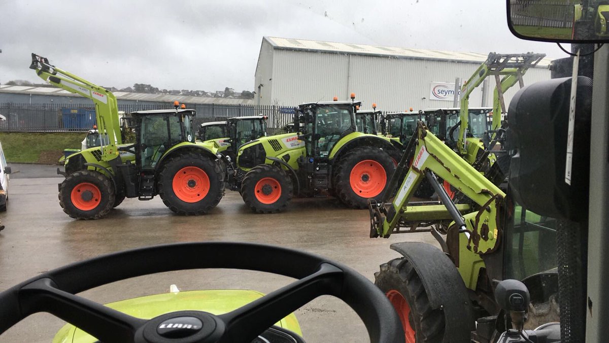 We have been busy fitting #trimble autopilots to claas tractors today. With RTK correction source. Great service, Great support, Great team