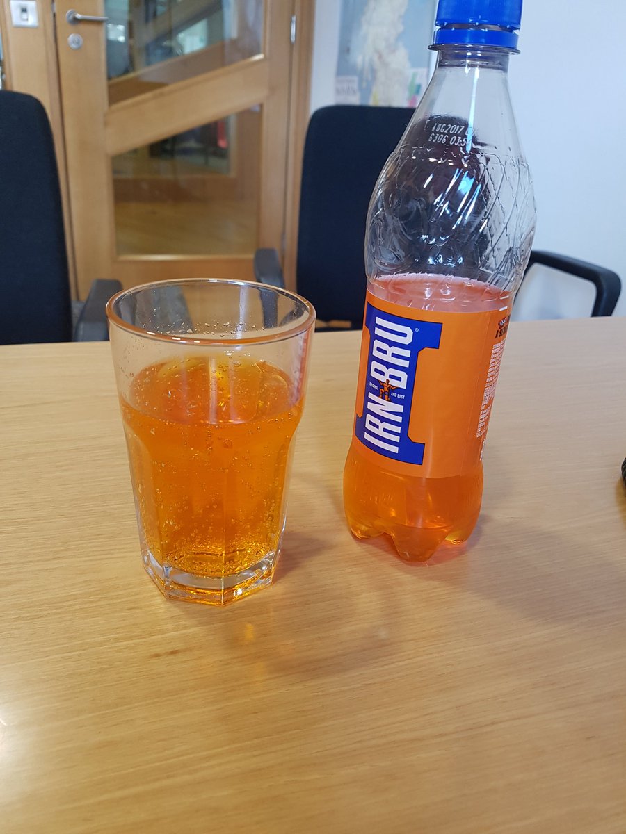 HumzaYousaf's tweet photo. When your Private Office know just what you need to power through a hectic day...everything in moderation... #BruBliss https://t.co/madrQihiHZ