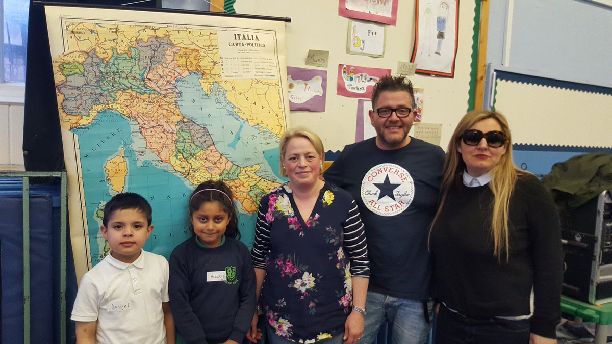 blippingbird's tweet photo. Children loved #italianfood! Thanks @slowfoodscot #Chefalliance Rosario @LocandaDG 4 supporting #eattheworld #scotfoodedu #leithwalkprimary https://t.co/A0FK255K7J