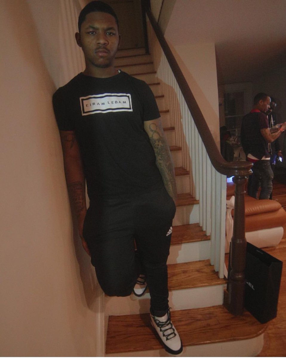 1gndsani's tweet photo. Missing my dawg 💔 https://t.co/BPSYlgI3xv