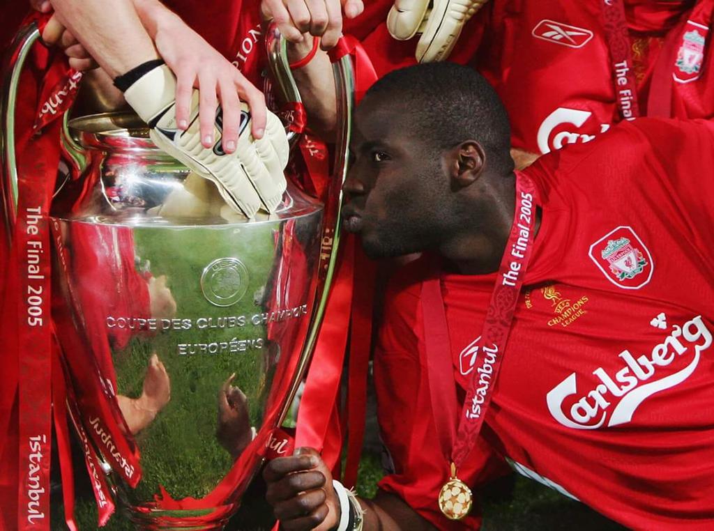 Happy 37th birthday to Djimi Traoré. A man with more CL winners\ medals than Zlatan Ibrahimovic. 