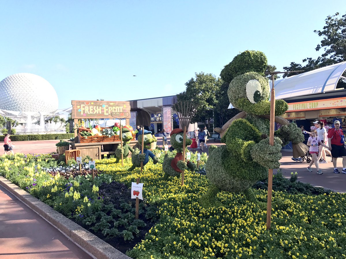 laughingplace's tweet photo. Join the fun as we live blog the first day of #EpcotInBloom https://t.co/8jxfzwCD5U https://t.co/qjF6aqSMNv