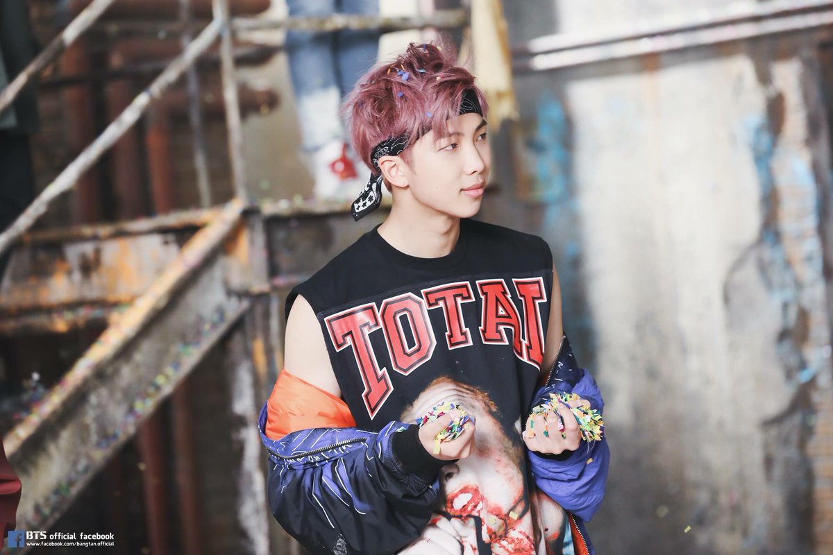 chikpopbts's tweet photo. みんなおやすみ
リボォォォォォォォォォーーーン
(ユニバ) https://t.co/FSkOwFsc7A