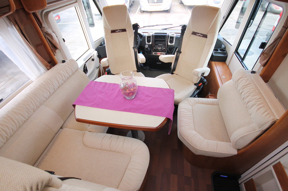 AutocaravanasN's tweet photo. ¡¡¡No te pierdas los ofertones del mes!!!
#ofertondelmes #autocaravanasnorte #carthago #caravaning
https://t.co/nWdbH6xHLX https://t.co/KxbicM4M4w